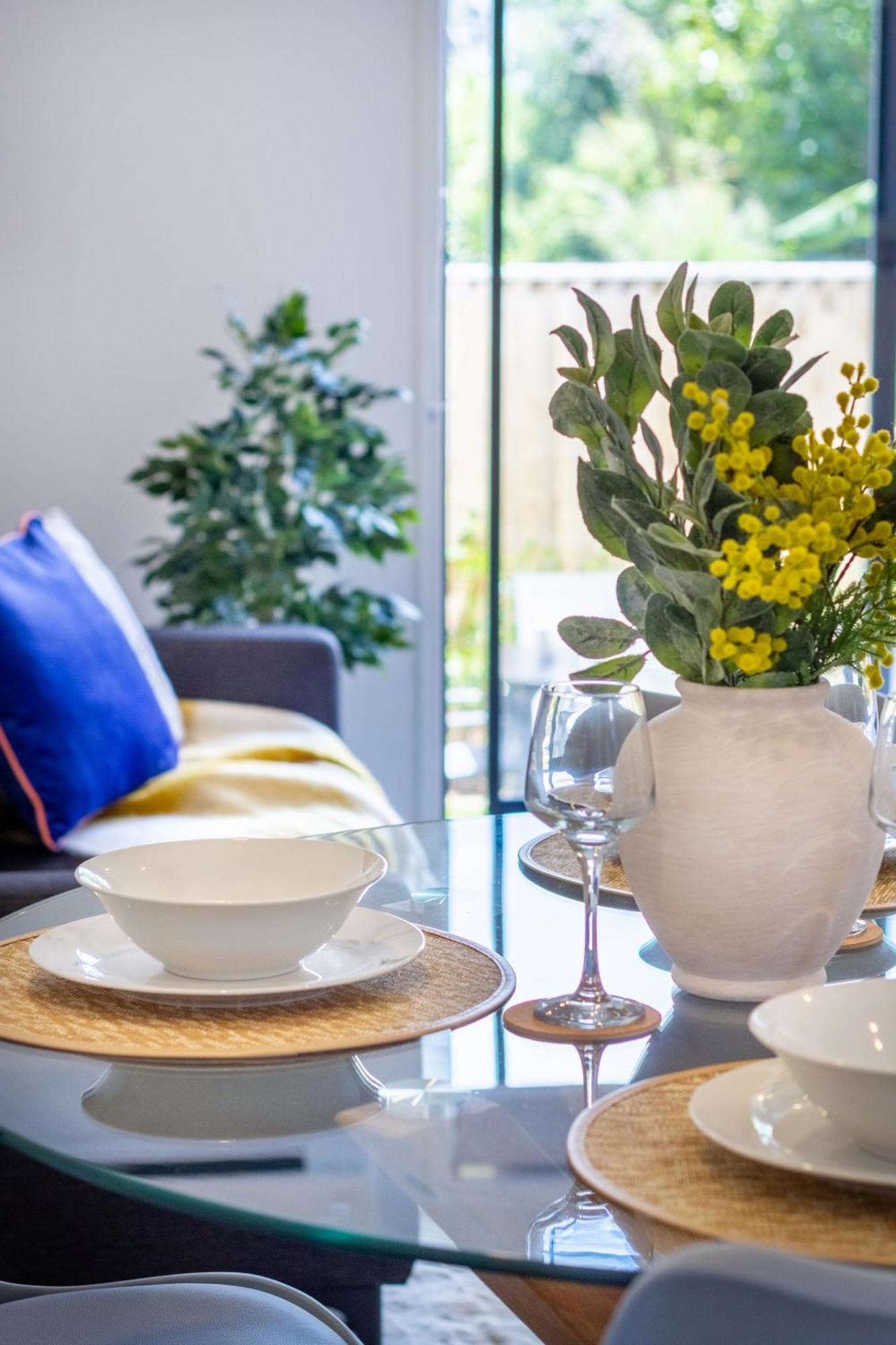 Apartmán Conveniently Located 2Br Townhouse In West Akl Auckland Exteriér fotografie